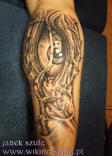 Jarek Szulc tatua tattoo Studio WIKING Cz stochowa biomechanika oko 