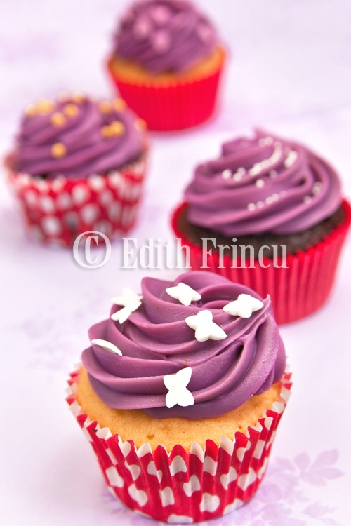 purple cupcakes 1