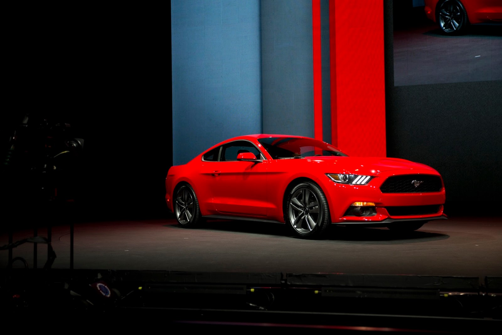 [2015-Ford-Mustang-Live-57%255B2%255D.jpg]