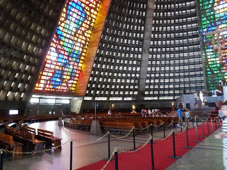 Obiective turistice Rio de Janeiro: Catedrala Metropolitana