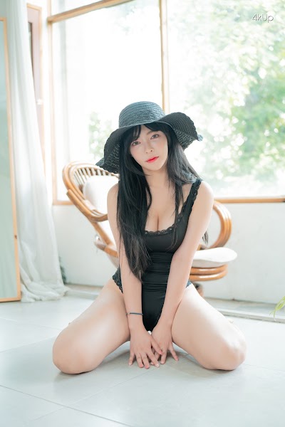 CreamSoda MoMo – MoMo Vol.01
