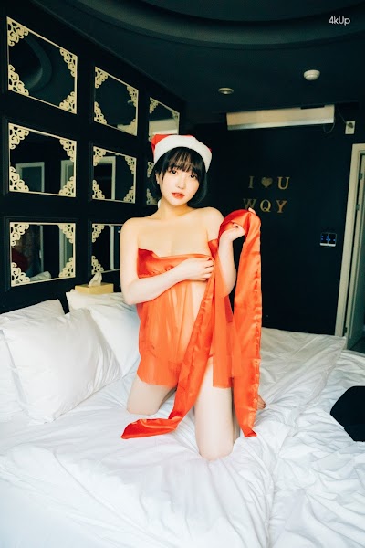 [Loozy] Doube Date Ye-Eun – Son Ye-Eun (손예은)