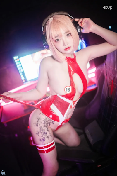 [BLUECAKE] Son Ye-Eun (손예은) Code 002 Mini Uncensored