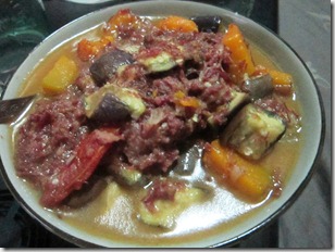 corned beef and veggies, 240baon