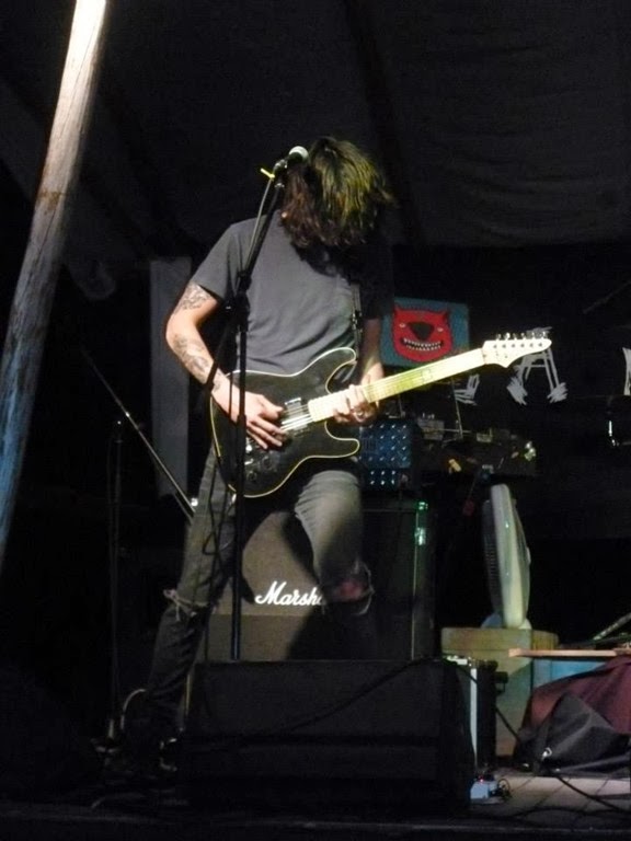 [1394026_581776841858244_1675353740_n%255B2%255D.jpg]