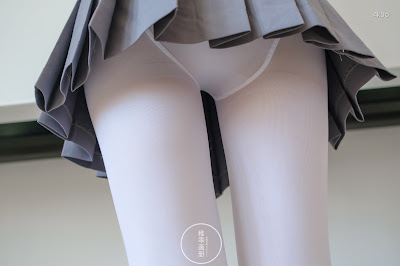 Coser@稚乖画册 Vol.005 晴空03 双马尾JK