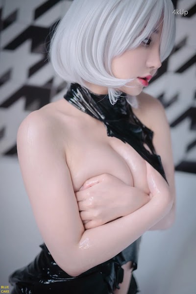 [BLUECAKE] Son Ye-Eun (손예은) 2B RED (+RED.Ver)