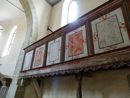 Fortificatii sasesti in Transilvania: picturi Viscri