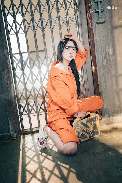 [Loozy] Son Ye-Eun (손예은) Where Are My Tools