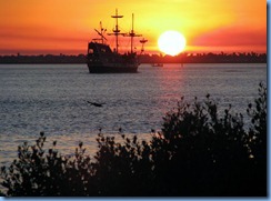 6382 Texas, South Padre Island - KOA Kampground - sunset & Black Dragon Pirate Cruise ship