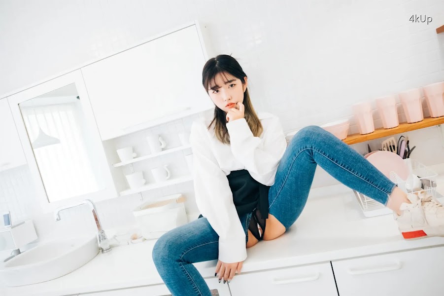 [Loozy] Sonson (손손) Nude Apron