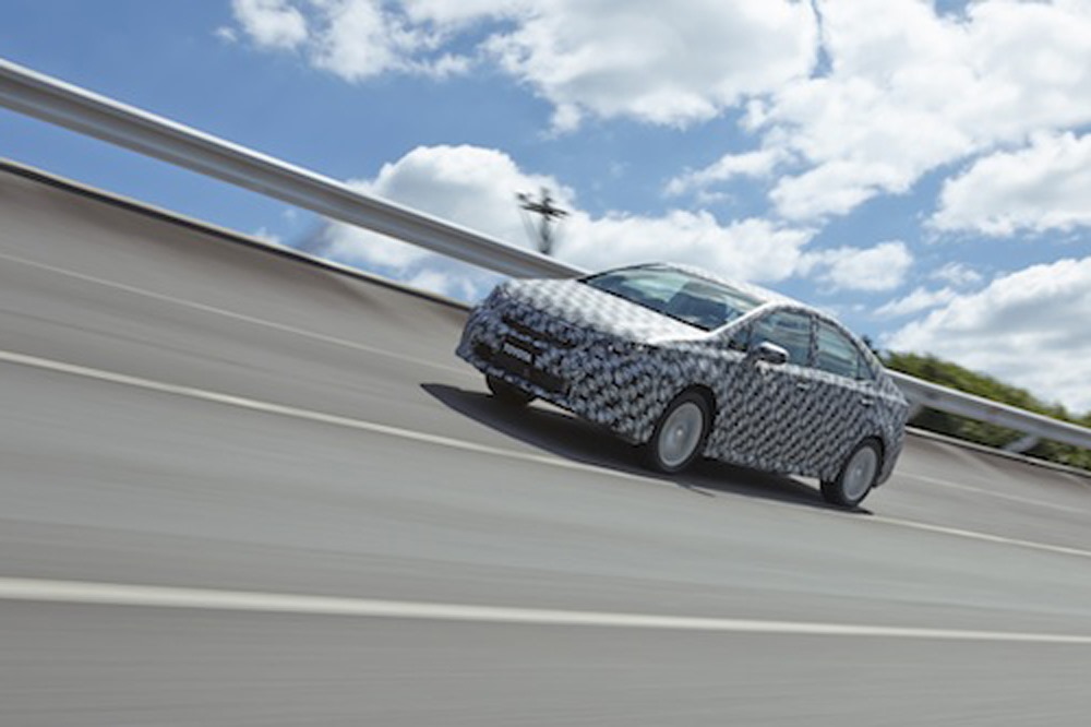 [2015-Toyota-FCV-R-8%255B3%255D.jpg]
