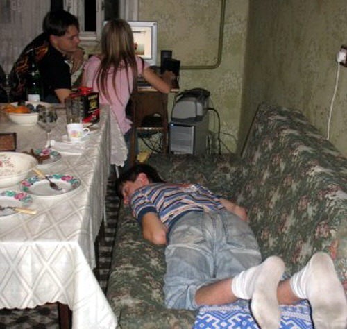 [borrachos%2520%2520%25284%2529%255B2%255D.jpg]