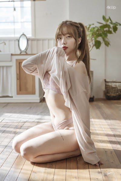 SAINT Photolife – Koby At Home