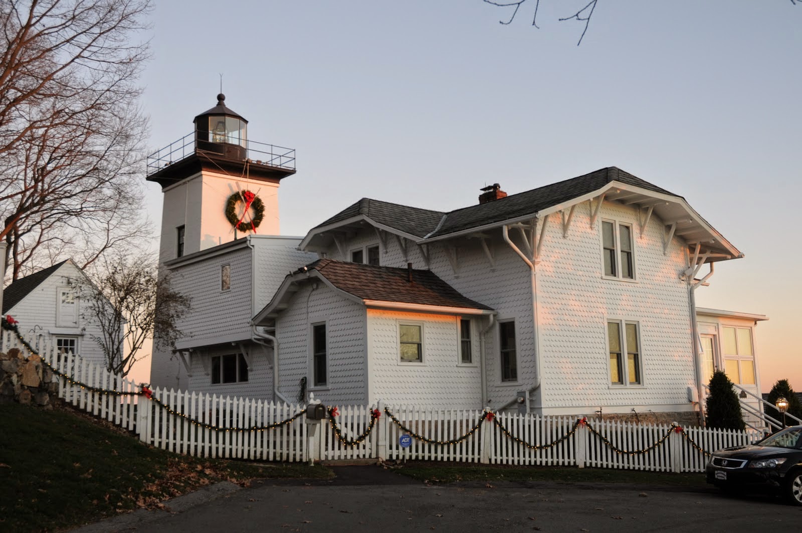 Historians Out & About: Hospital Point Lighthouse