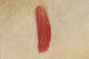 Review and swatch Rimmel Provocalips - 730 Make Your Move
