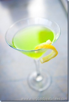 martini-chartreuse-with-lemon-twist