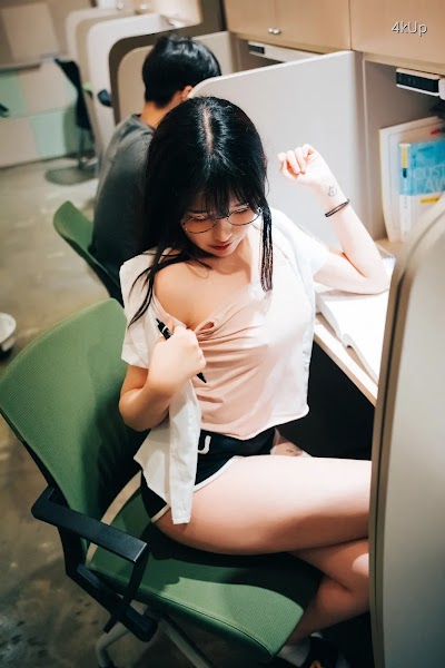 [Loozy] Sonson (손손) Reading Room + S.ver