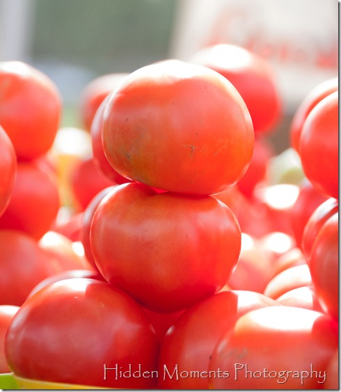 Farmers Mrkt tomato tower