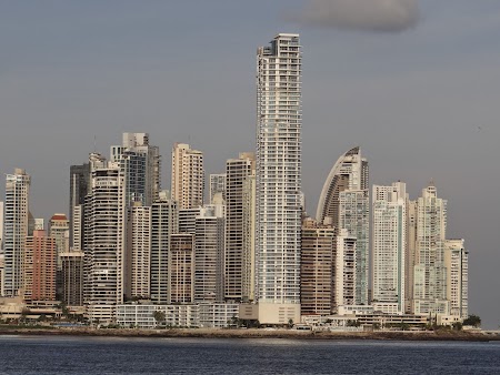 10. Zgarie nori Panama.JPG