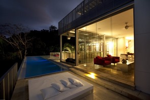 Casa torcida /arquitectos spg casa-de-lujo-diseño-de-spg-architects