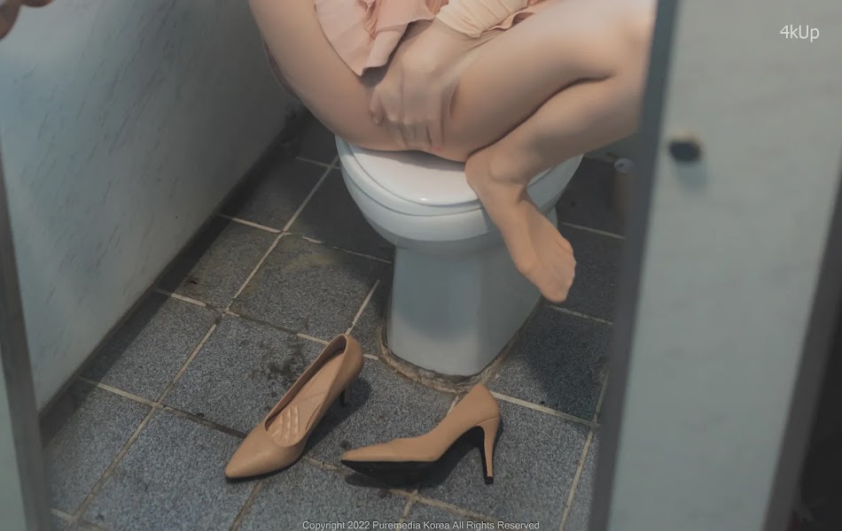 Pure Media Vol.167 Eunha (은하) – The Public
