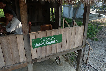 Imagini Nepal: Elephant ticket office