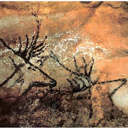 13 - Pintura rupestre en la cueva de Montignac (Francia)