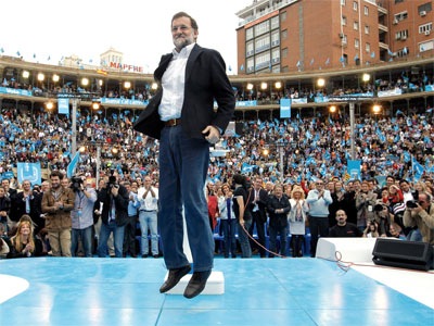 [Rajoy%2520levitando%255B4%255D.jpg]