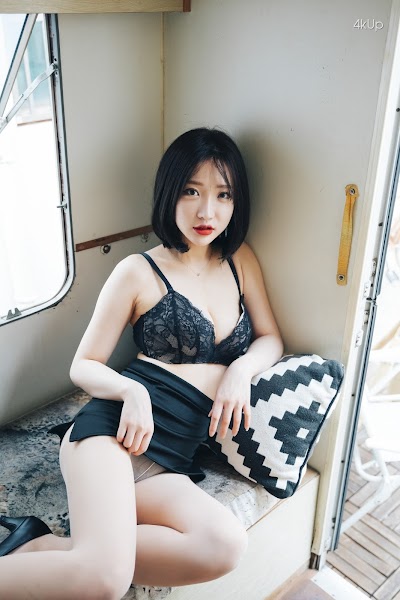 [Loozy] Officegirls Vacation Vol.2 Son Ye-Eun (손예은)