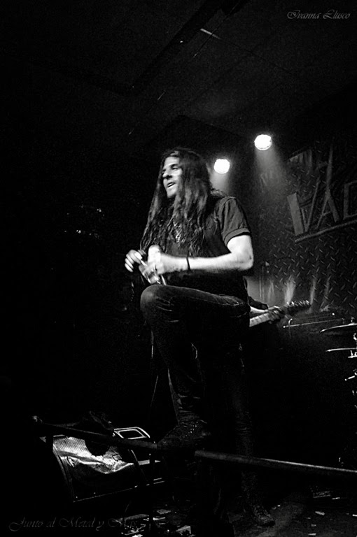 [524072_212753875552834_222556364_n%255B2%255D.jpg]