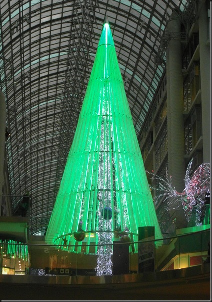 Xmas lights at Eaton Centre (18)