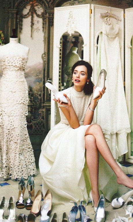 [vogue_russia_april20113.jpg]