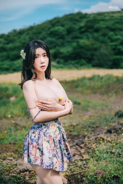 [Paranhosu] Sia_S22 Photo Book Vol.8 – Adorable Sia