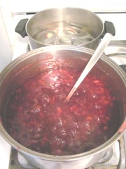 cran lemon pear jam starting to boil