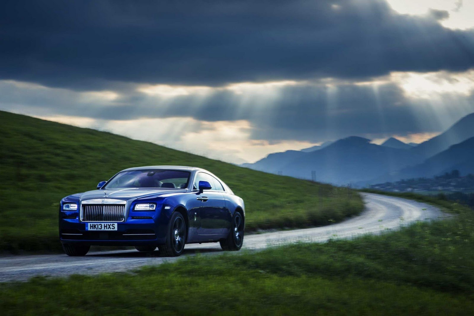 [Rolls-Royce-Wraith-4%255B5%255D.jpg]