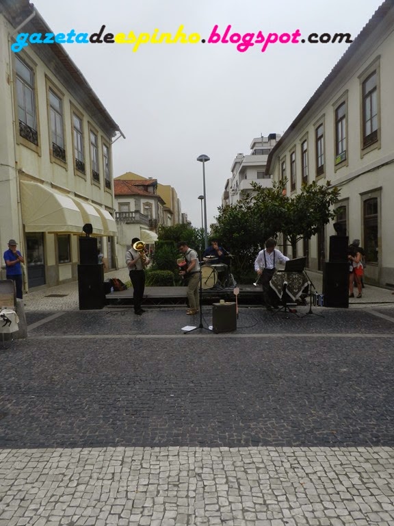 [GAZETA%2520DE%2520ESPINHO008Livro%2520MCS%255B4%255D.jpg]