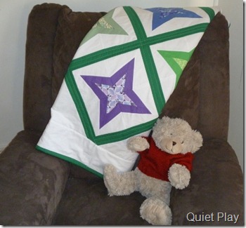 Diamond star quilt with teddy