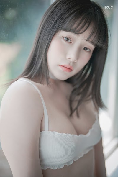 DJAWA Photo – Pia (피아) Cozy White