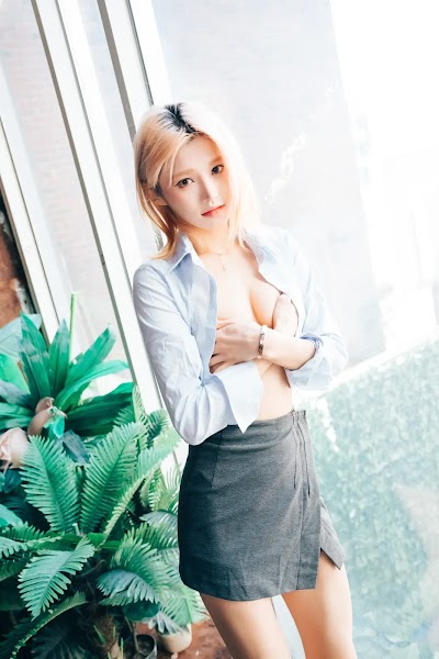 [Loozy] Taeri Enslave (+S.Ver)