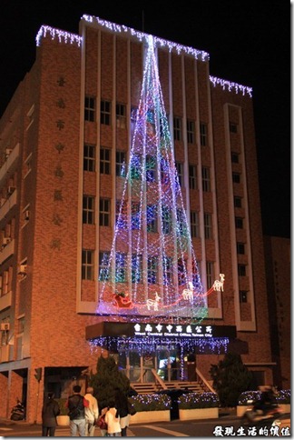 2012台南文學館聖誕樹點燈妝點台南市的夜晚