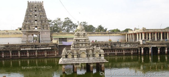kanchi-kamakshi-temple-kanchipuram