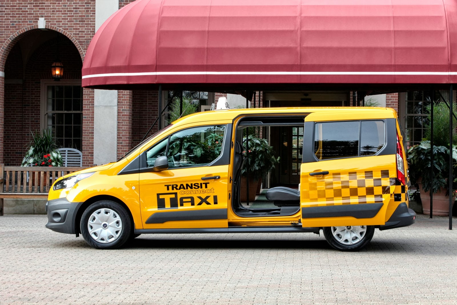[Ford-Transit-Connect-Taxi-5%255B3%255D.jpg]