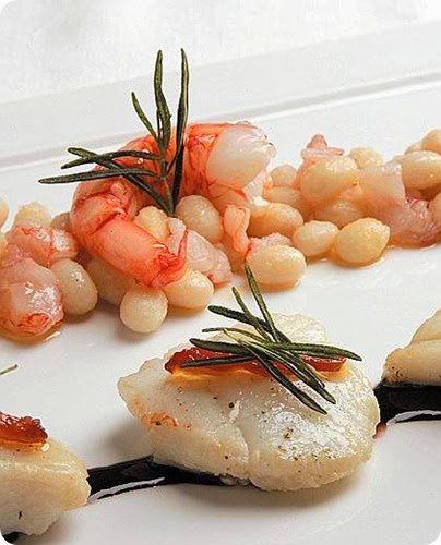 Guancette di pescatrice con fagioli zolfini al Balsamico