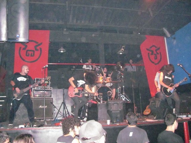 [18-12-2010%2520By%2520Solucha%2520Adriel%2520%25286%2529%255B2%255D.jpg]