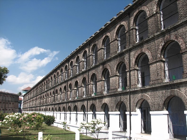 cellular-jail-17