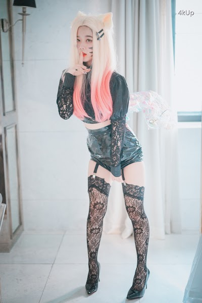 DJAWA Photo – Zia (지아) [LoL] Ahri The Baddest