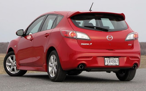 024030_Mazda_Mazda3_2010.jpg