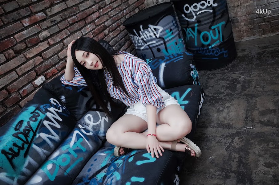 Bambi (밤비) Lacerta Photography