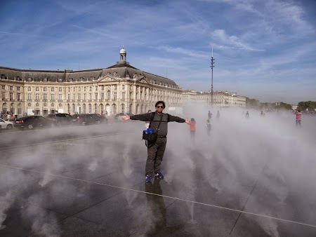 Obiective turistice Bordeaux: Invaluit in ceata